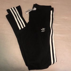 Adidas leggings